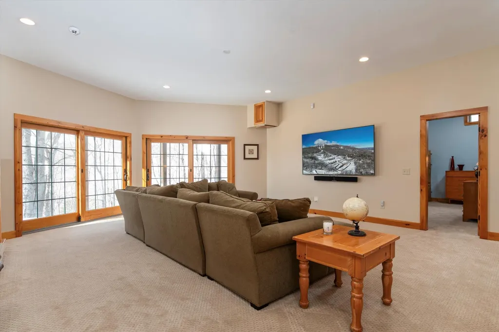 239 Harrier Way Plymouth VT 05056