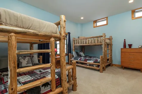 239 Harrier Way Plymouth VT 05056