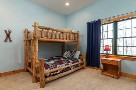 239 Harrier Way Plymouth VT 05056