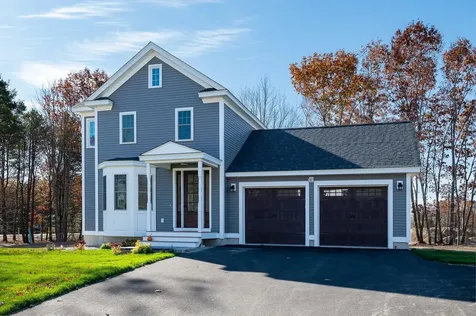 39 Cascade Circle Kennebunk ME 04043