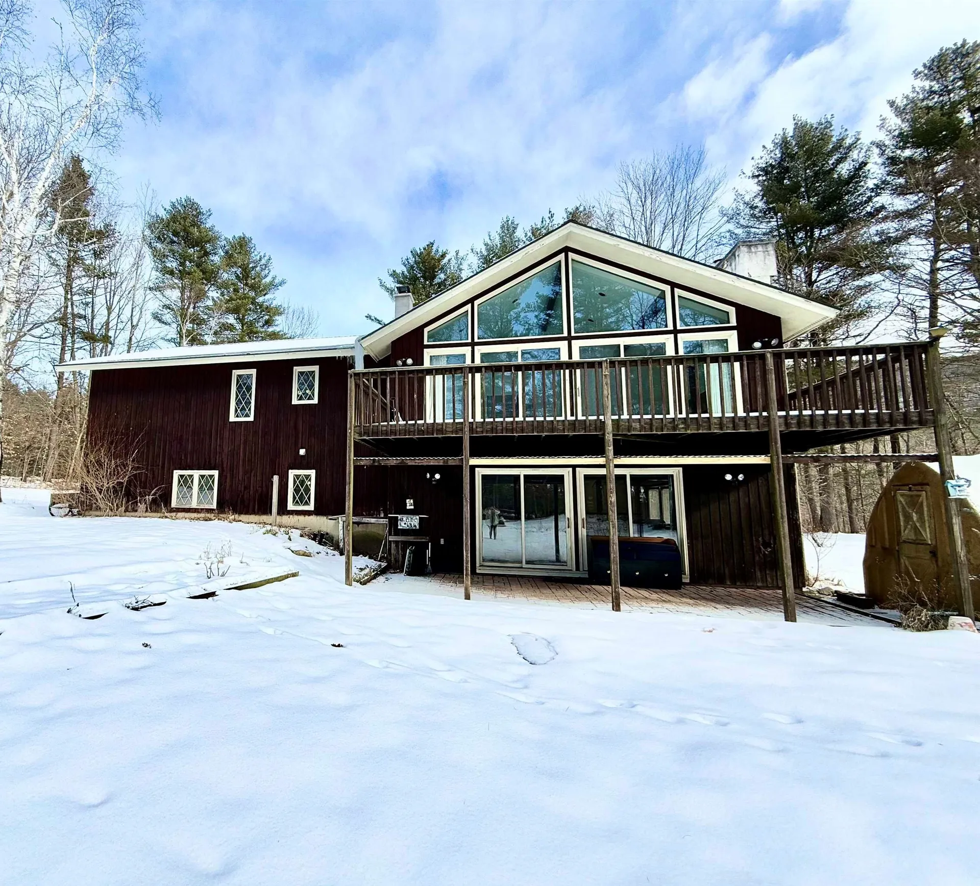 82 Notch Road Mendon VT 05701