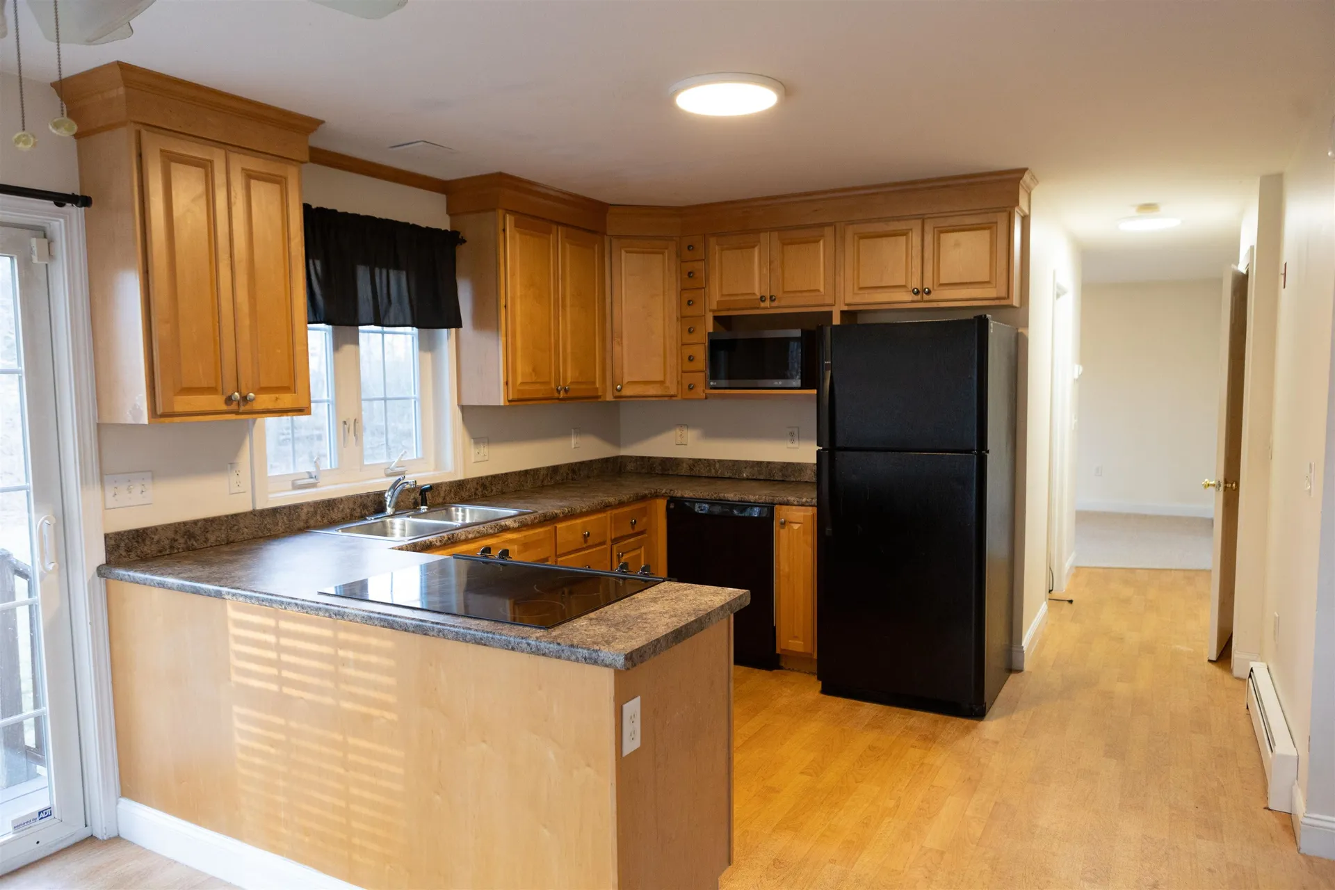 72 Grove Avenue Salem NH 03079