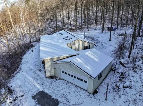 275 Hemenway Road Bridport VT 05734