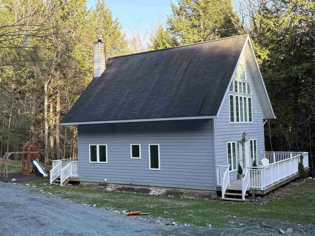 259 Jay Hill Road Hartford VT 05059