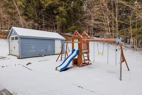 259 Jay Hill Road Hartford VT 05059