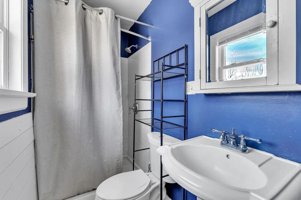 298 Whalley Road Charlotte VT 05445