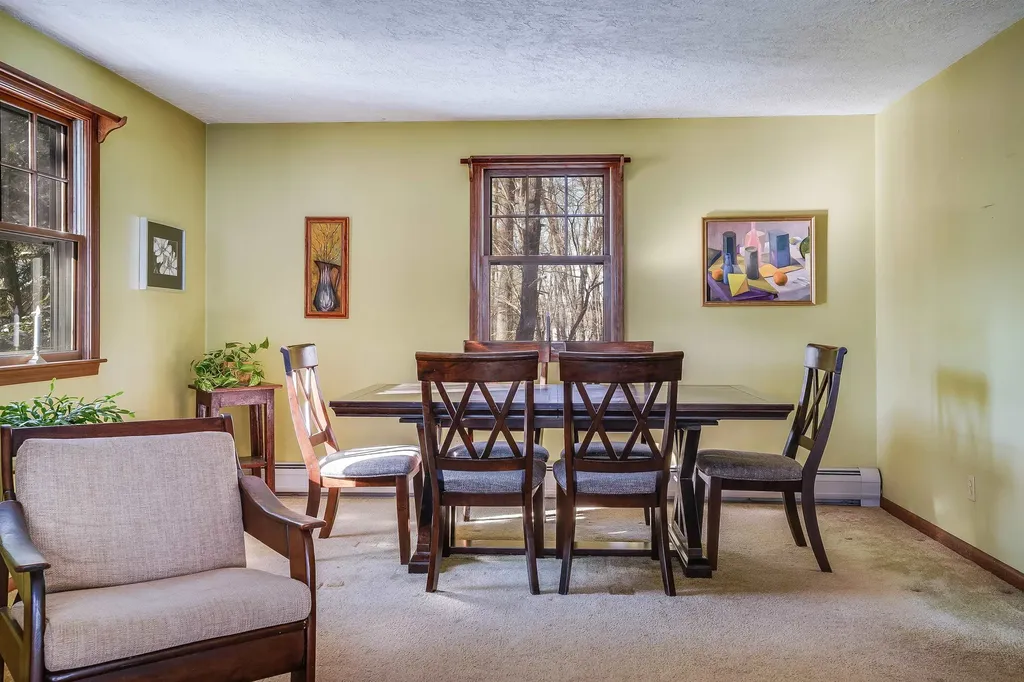 20 Constance Street Merrimack NH 03054