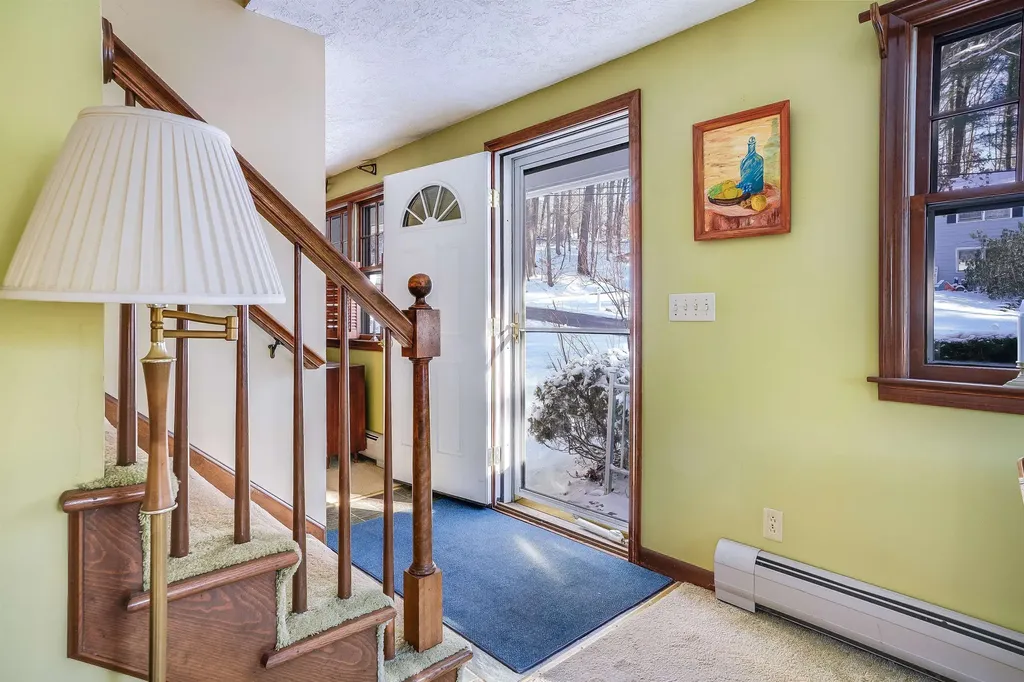 20 Constance Street Merrimack NH 03054