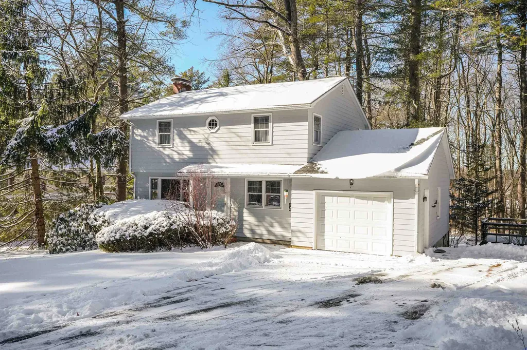 20 Constance Street Merrimack NH 03054