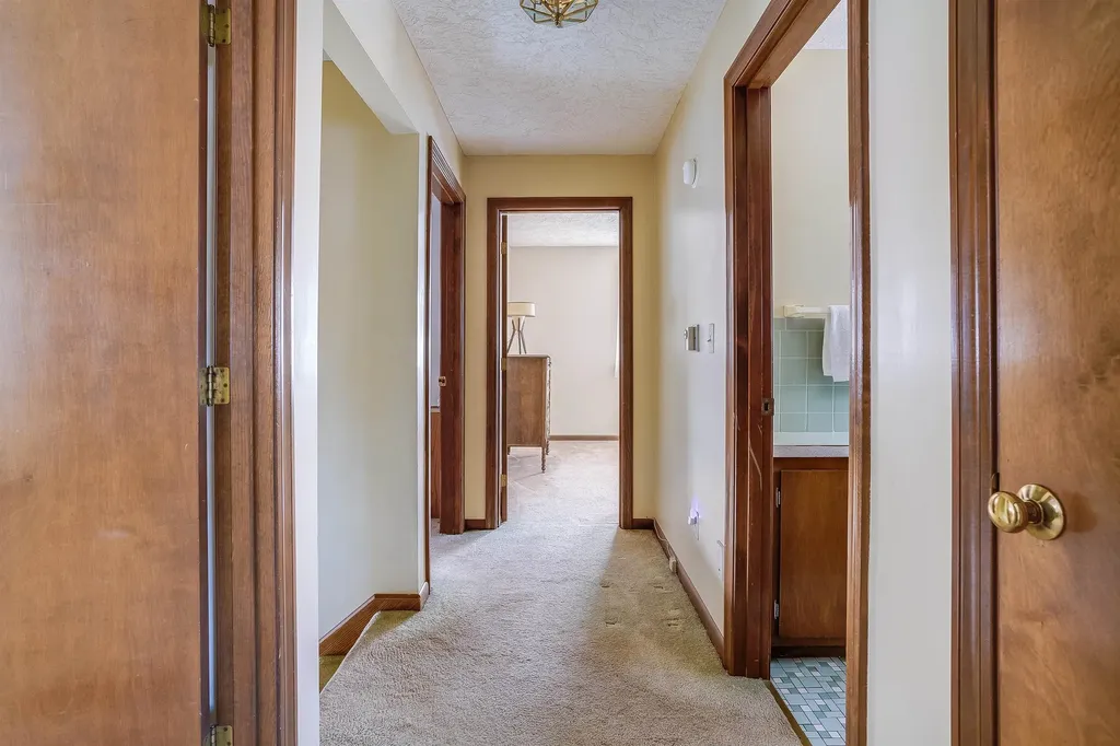 20 Constance Street Merrimack NH 03054