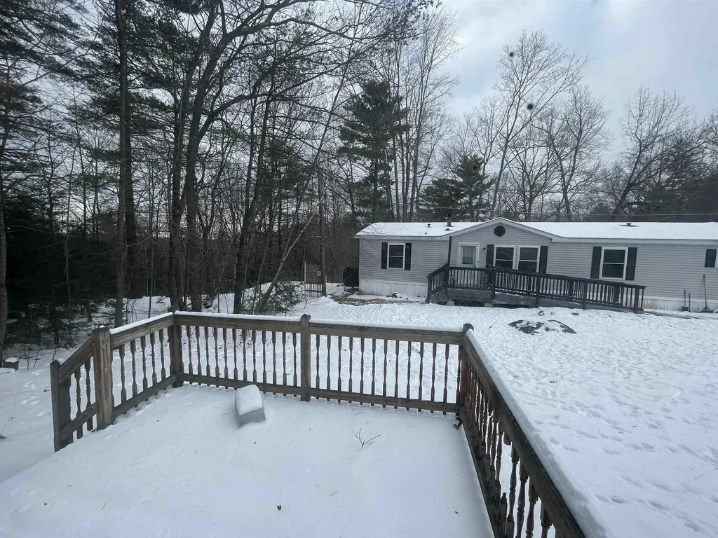 32 Fullam Circle Allenstown NH 03275