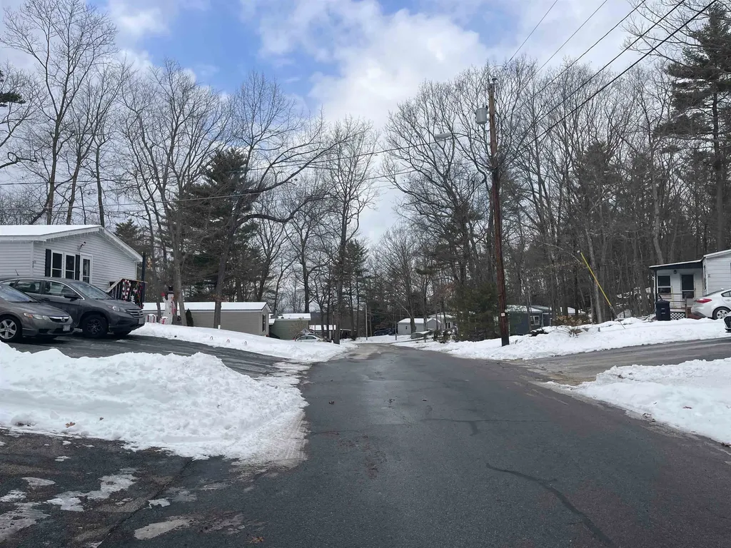 32 Fullam Circle Allenstown NH 03275
