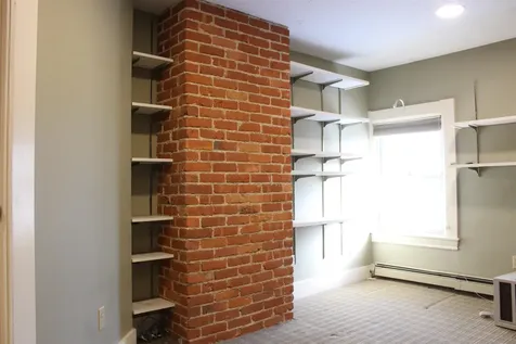 708 Pine Street Manchester NH 03104