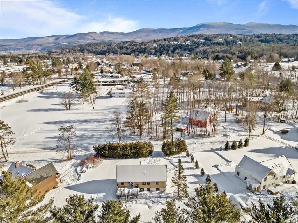 78 Strom Farm Lane Stowe VT 05672