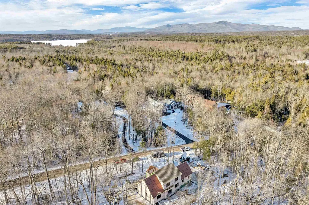 9 Christopher Court Wolfeboro NH 03894