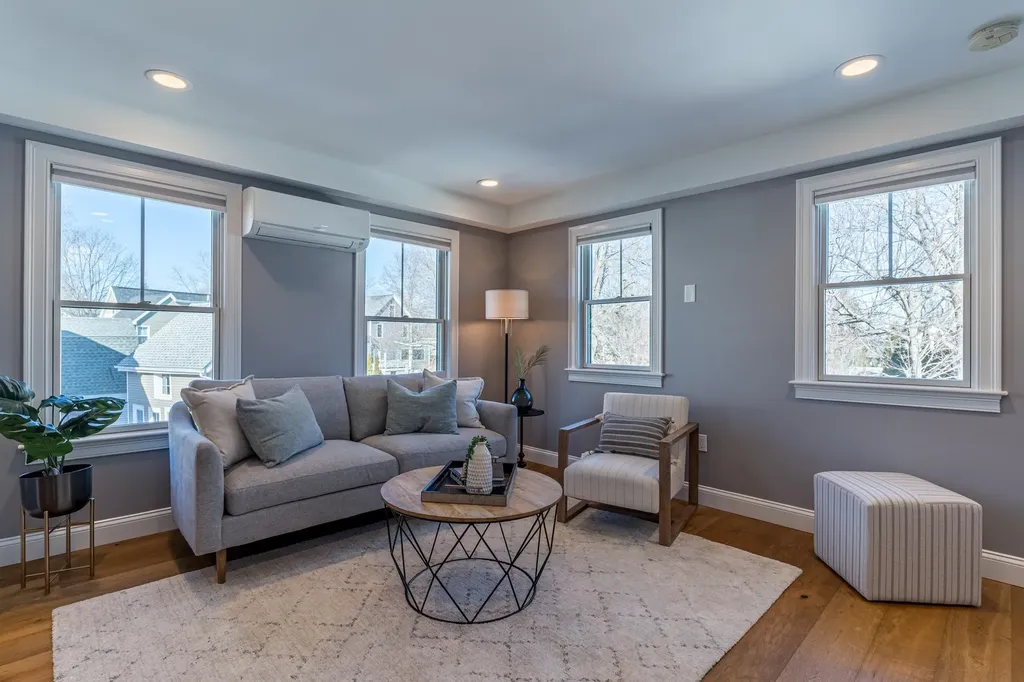 217 Bartlett Street Portsmouth NH 03801