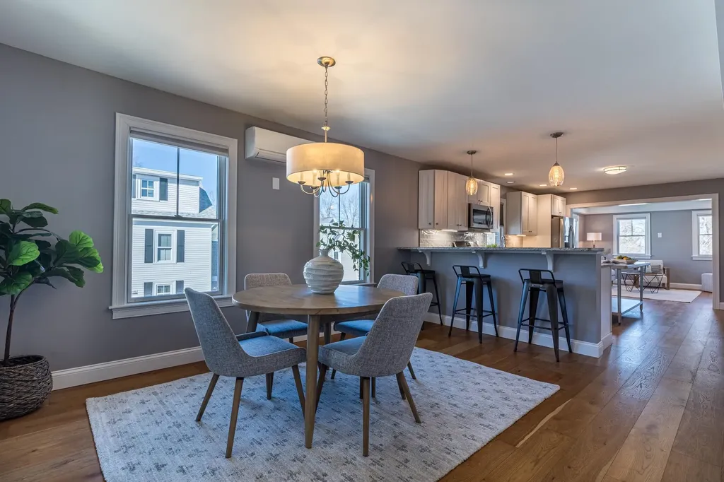 217 Bartlett Street Portsmouth NH 03801