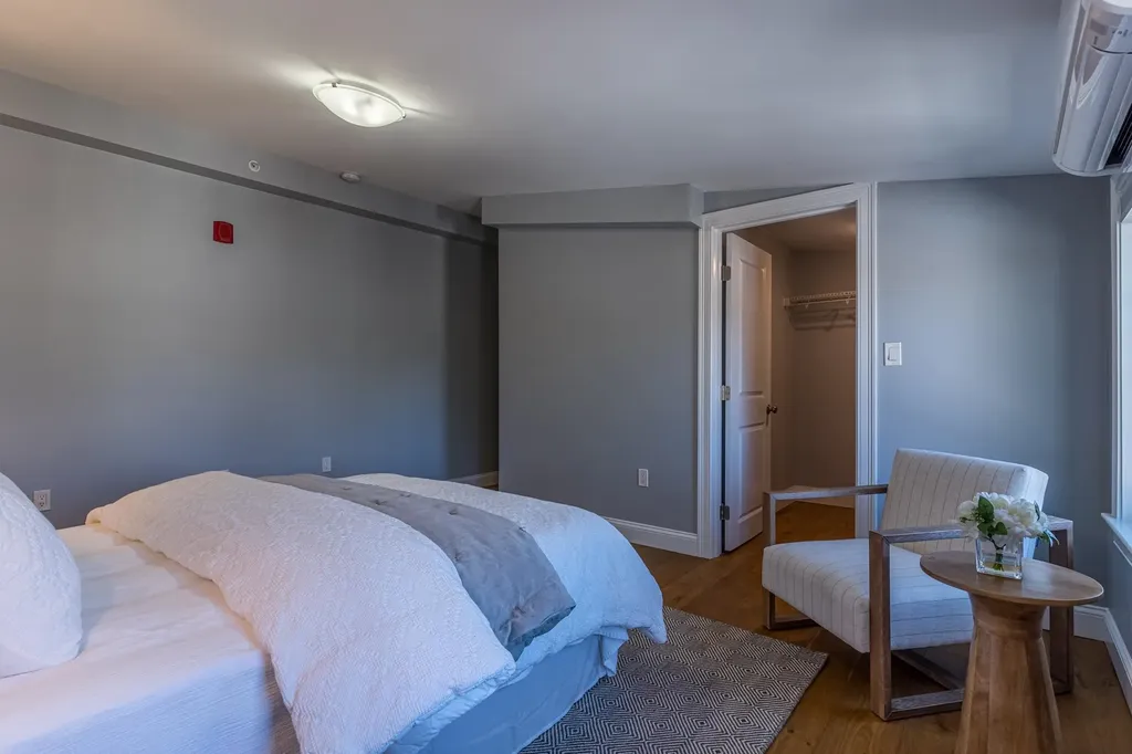 217 Bartlett Street Portsmouth NH 03801