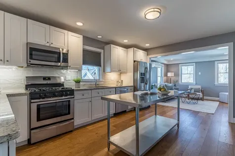 217 Bartlett Street Portsmouth NH 03801