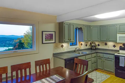 105 Williams Lane Hartford VT 05059