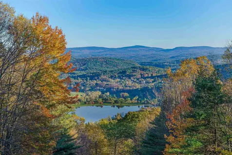105 Williams Lane Hartford VT 05059
