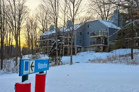 105 Williams Lane Hartford VT 05059