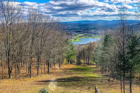 105 Williams Lane Hartford VT 05059