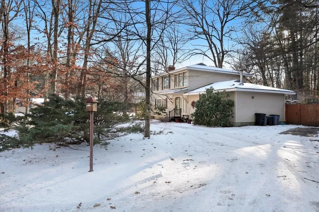 108 Wire Road Merrimack NH 03054