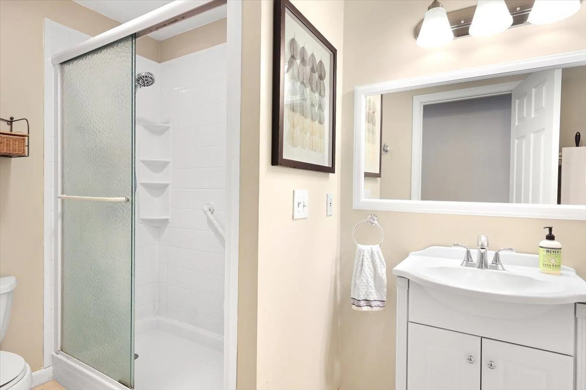 108 Wire Road Merrimack NH 03054