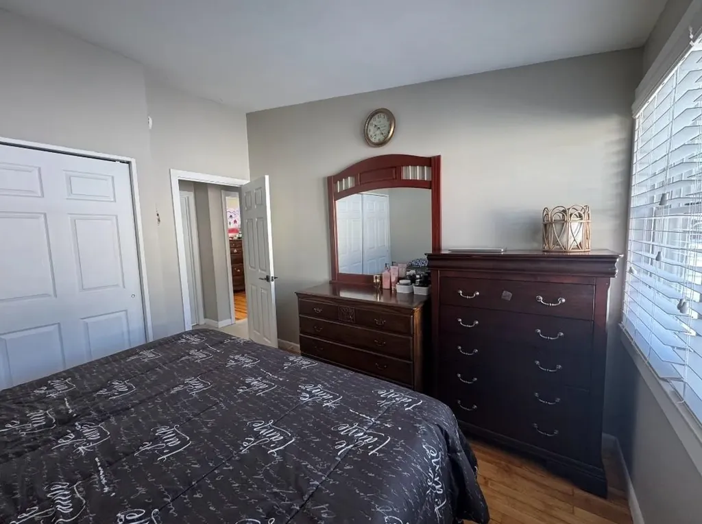 7 Acacia Street Nashua NH 03062