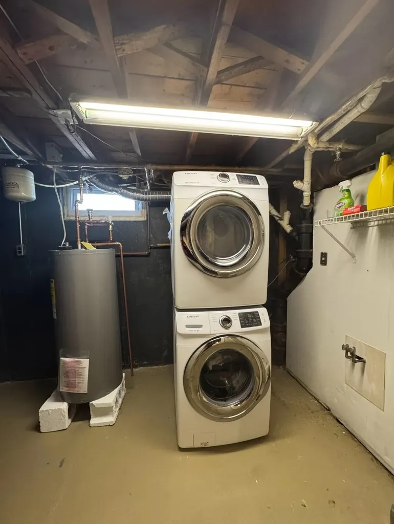 7 Acacia Street Nashua NH 03062