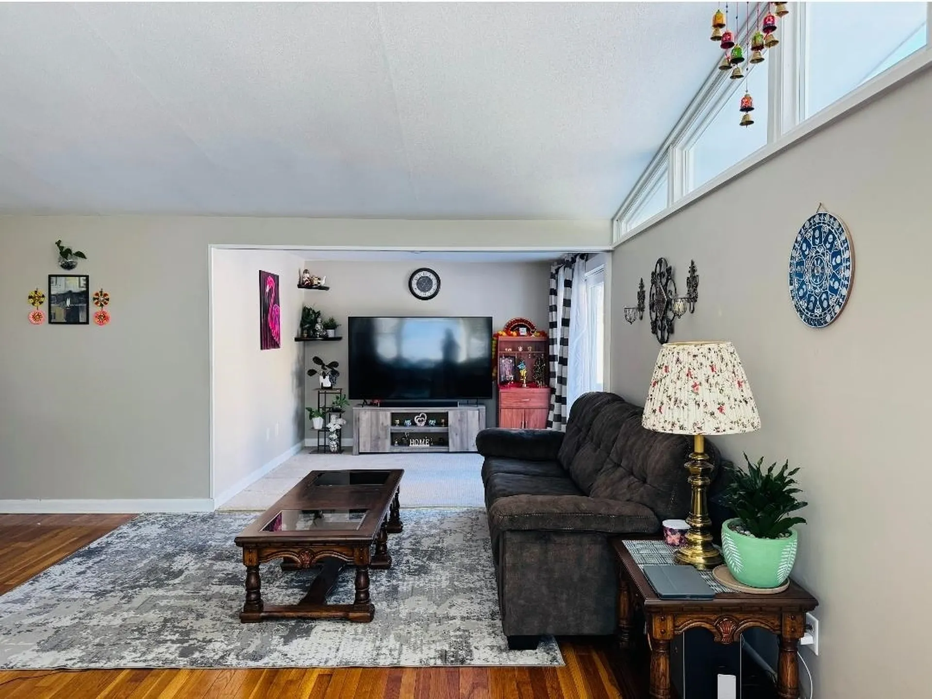 7 Acacia Street Nashua NH 03062