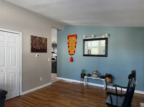 7 Acacia Street Nashua NH 03062