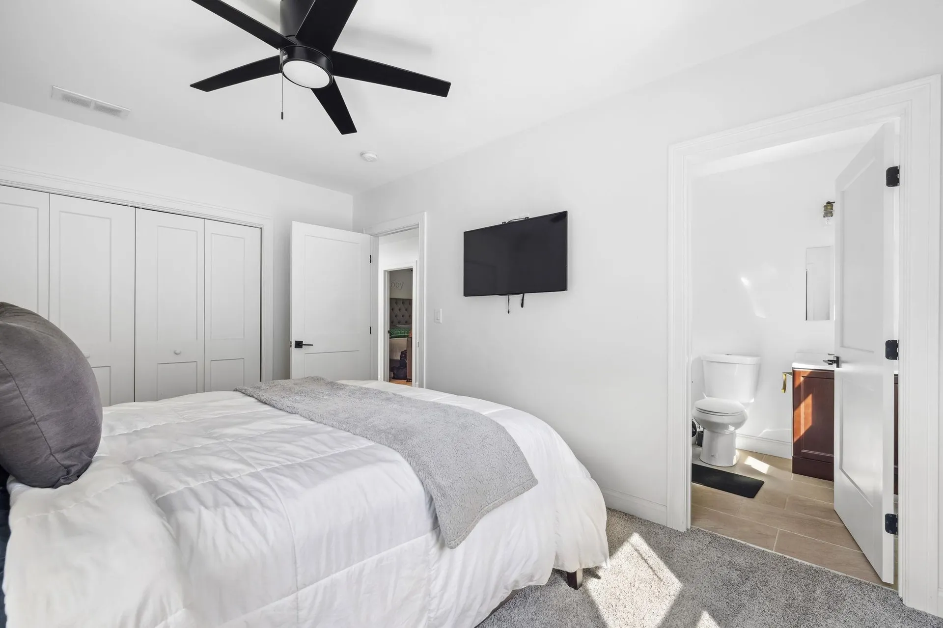 40 Seton Drive Bedford NH 03110