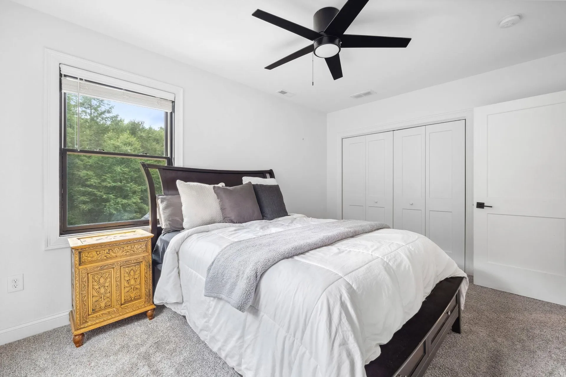 40 Seton Drive Bedford NH 03110