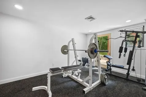 40 Seton Drive Bedford NH 03110