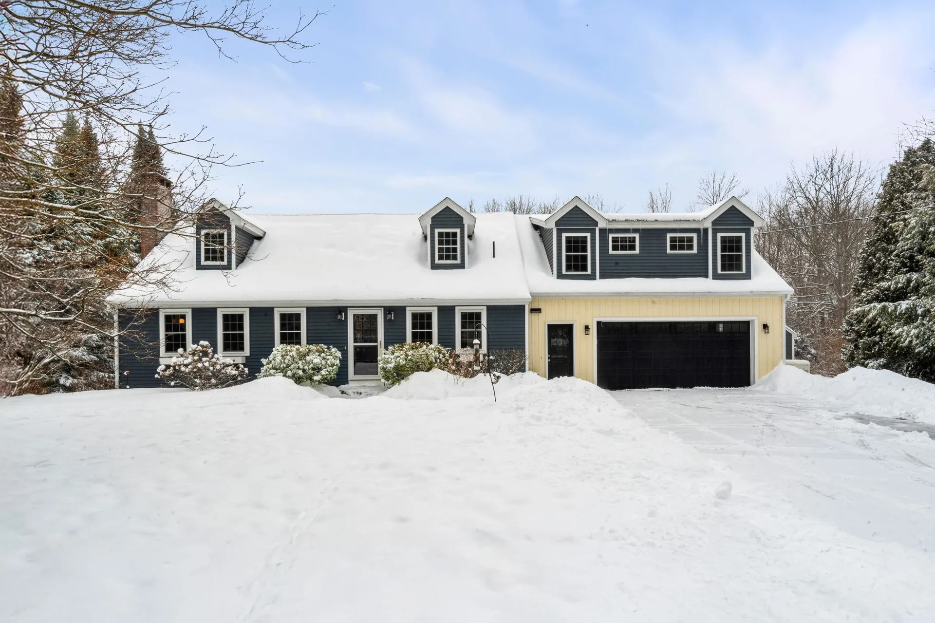 64 Raydon Road York ME 03909