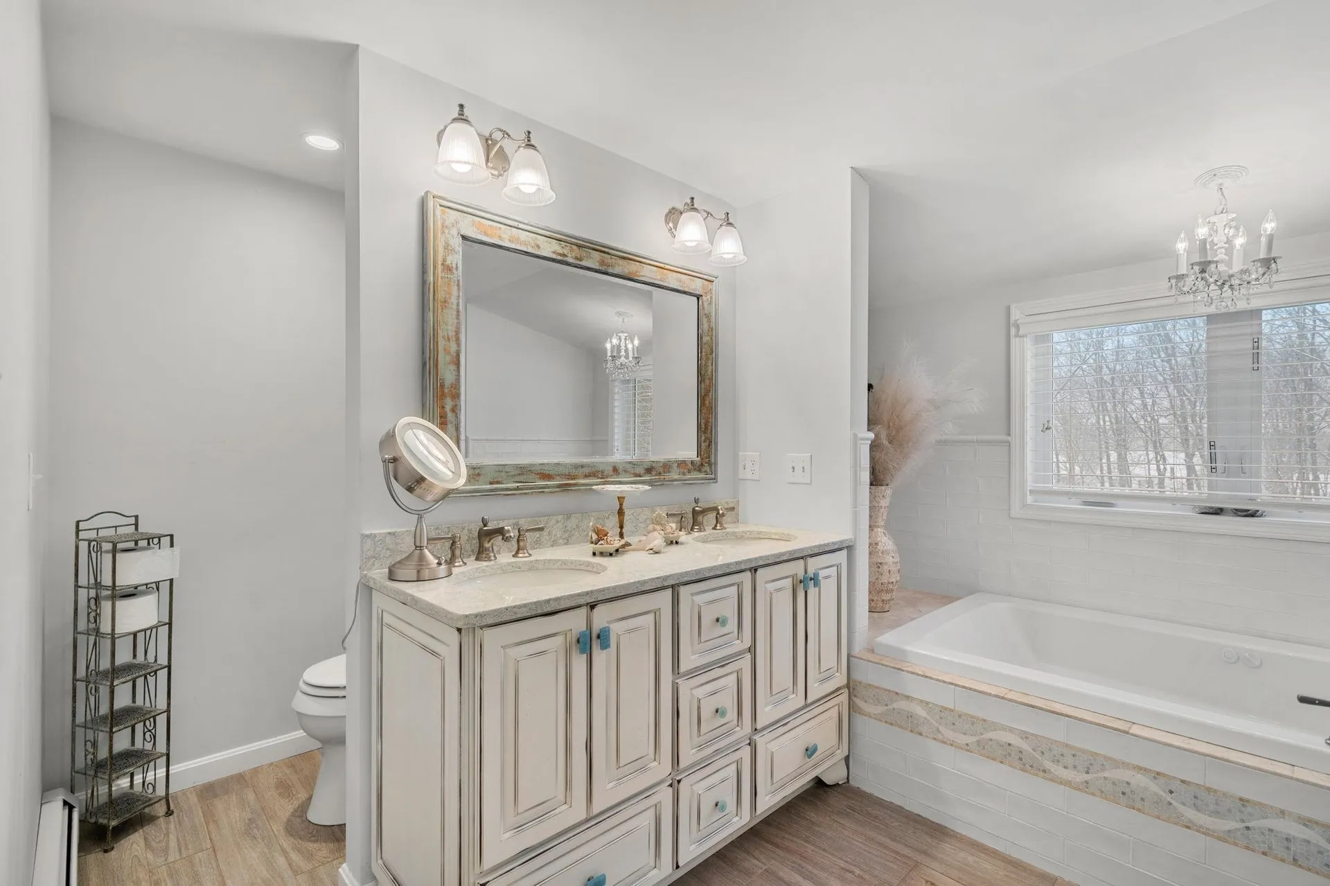 64 Raydon Road York ME 03909