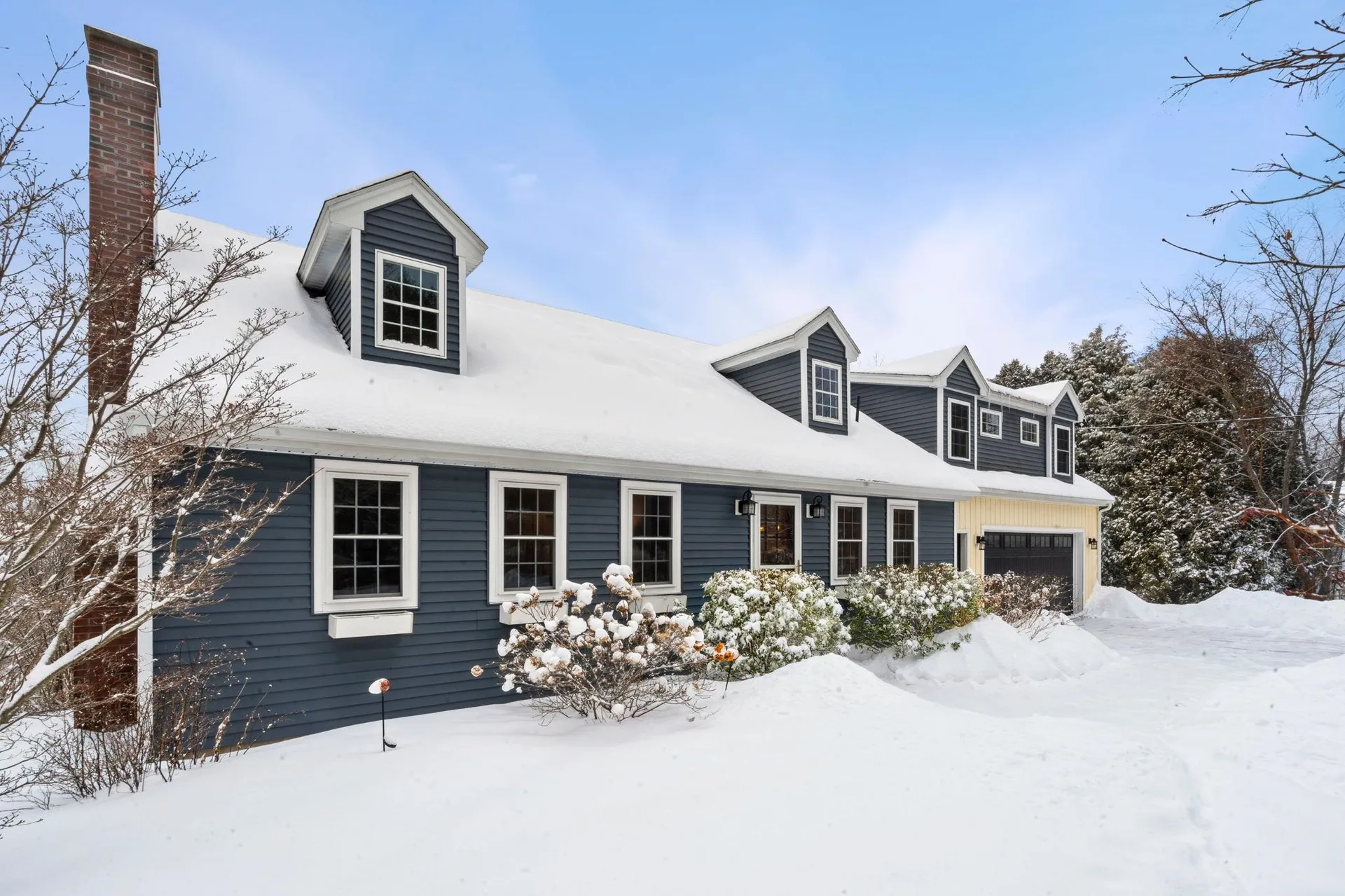 64 Raydon Road York ME 03909