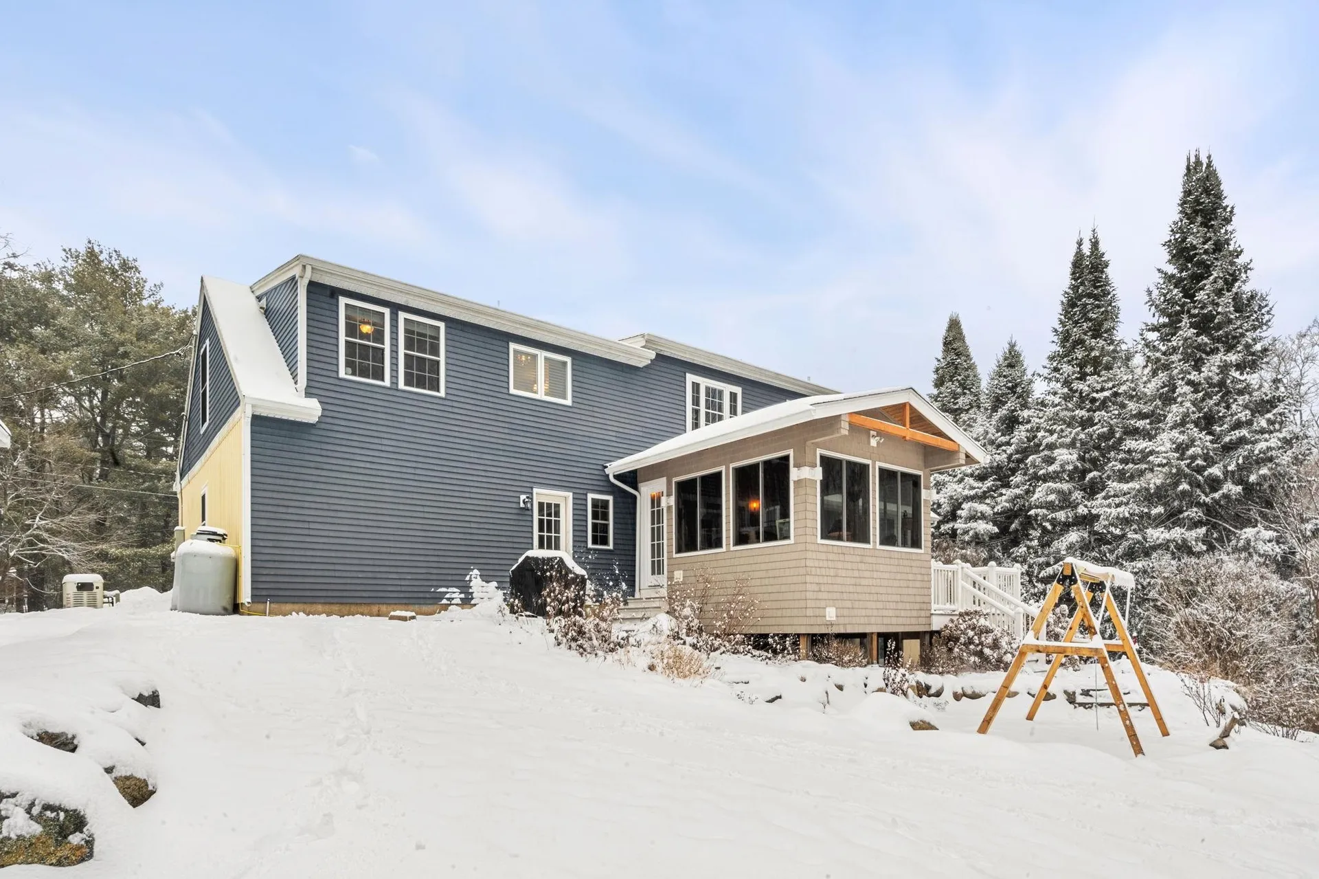 64 Raydon Road York ME 03909