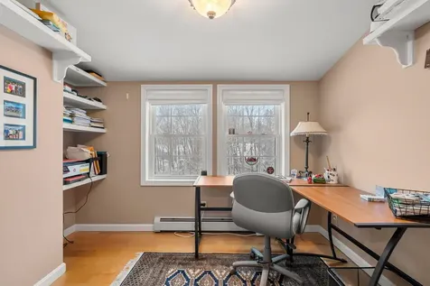 64 Raydon Road York ME 03909