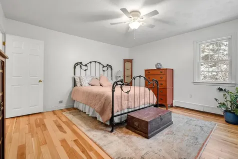 64 Raydon Road York ME 03909