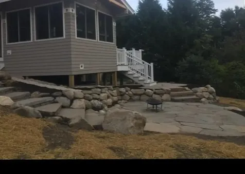 64 Raydon Road York ME 03909