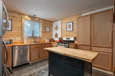 25 Laplante Road Cavendish VT 05142