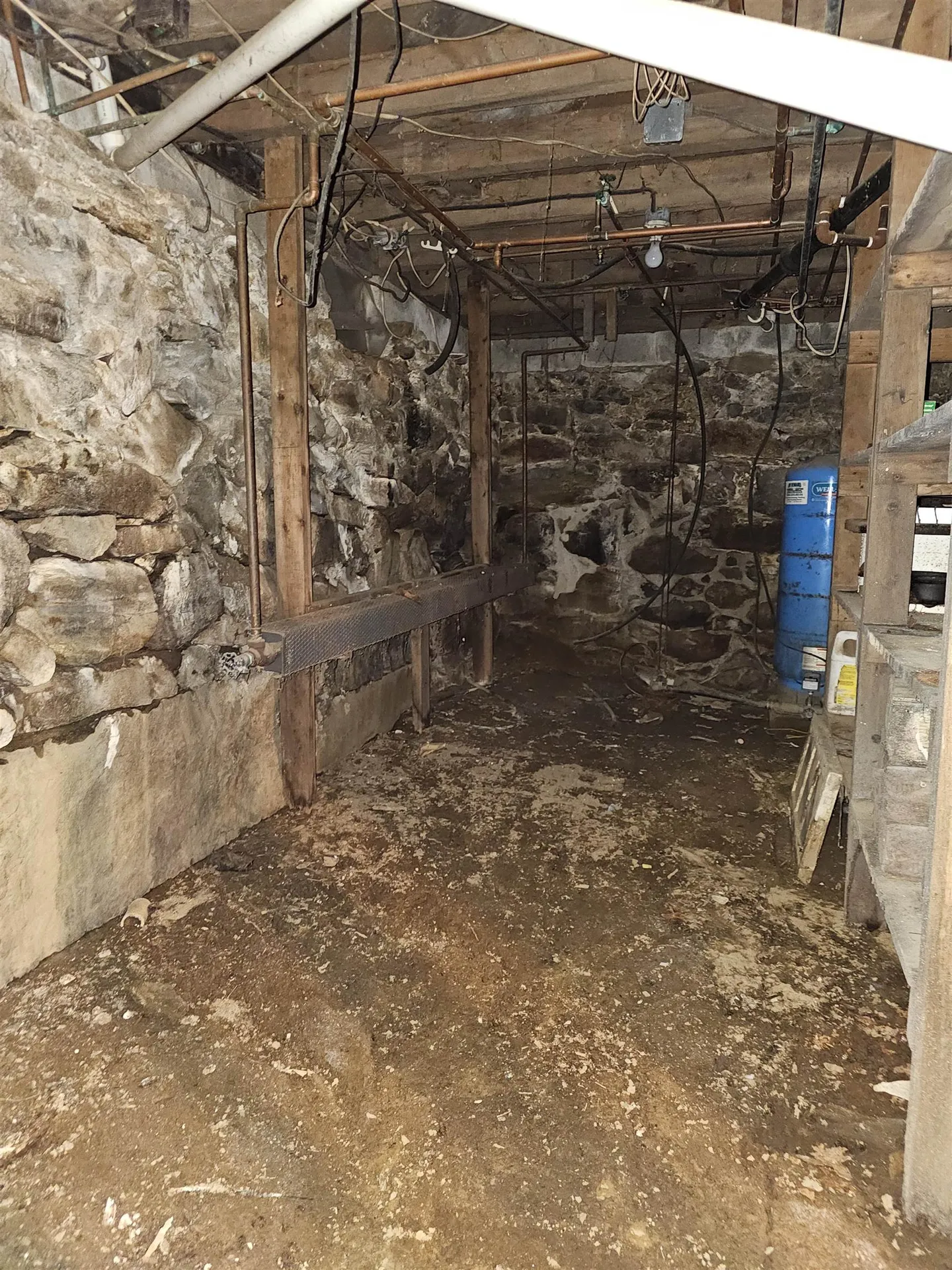 18 Gordon Hill Road New Hampton NH 03256