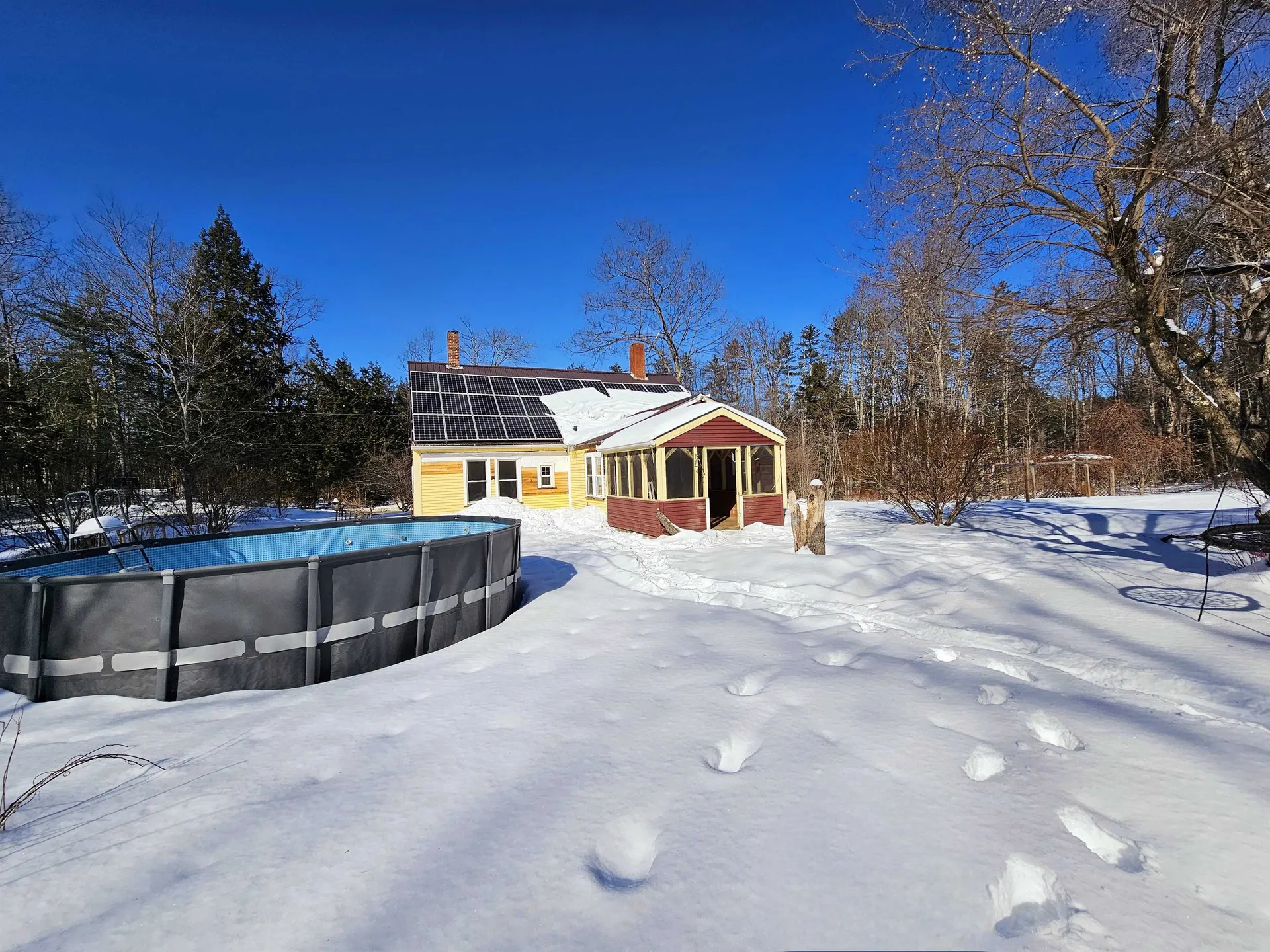 18 Gordon Hill Road New Hampton NH 03256