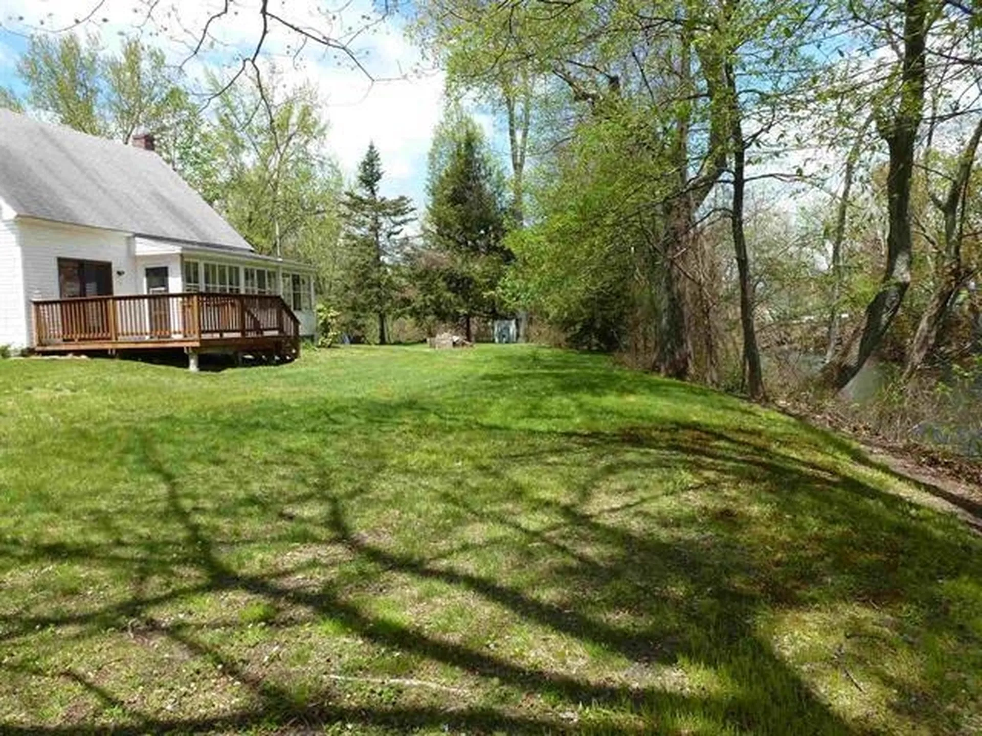 31 Hildreth Street Winchester NH 03470