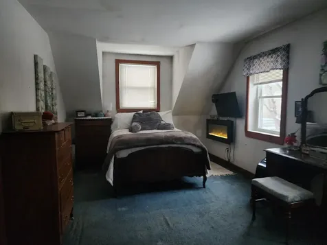 31 Hildreth Street Winchester NH 03470