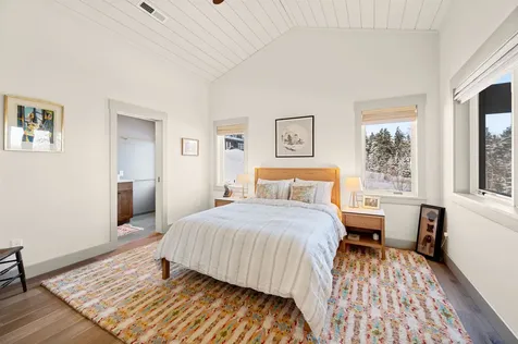 64 S Villa Drive Stowe VT 05672