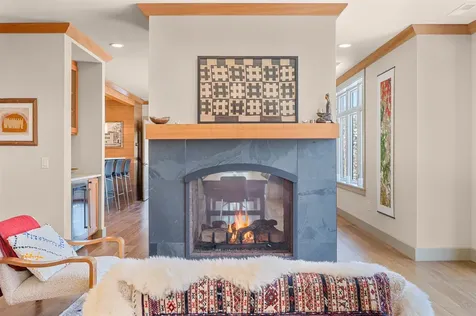 64 S Villa Drive Stowe VT 05672